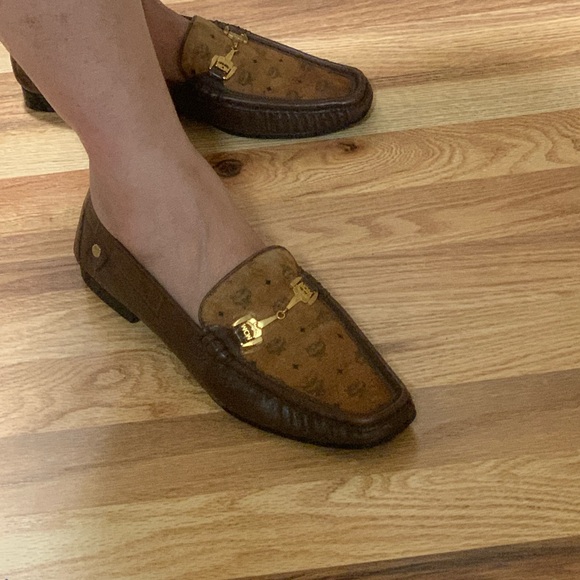 MCM Womne Loafers - Picture 1 of 12